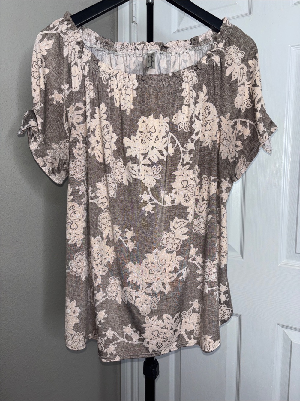 PerSeption Concept Taupe Off-Shoulder Floral Blouse with Pink Print